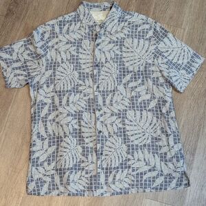 Men's Casual Button Down Shirt - Gray Pattern
